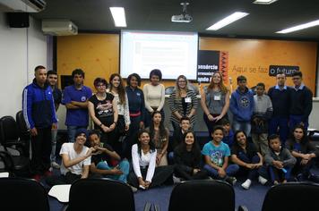 Foto - Crianças e adolescentes participam de reunião do Plano Plurianual