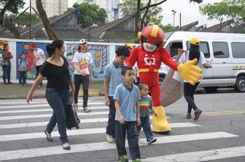 Prosseguem ações da Campanha Travessia Segura na segunda-feira (9)