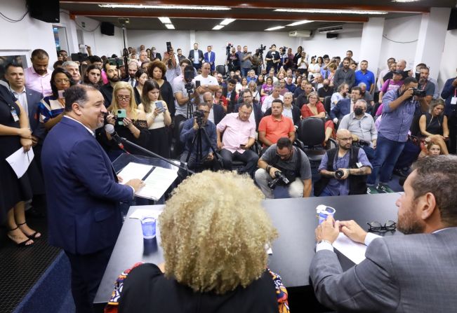 Marcelo Oliveira toma posse como presidente do Consórcio ABC