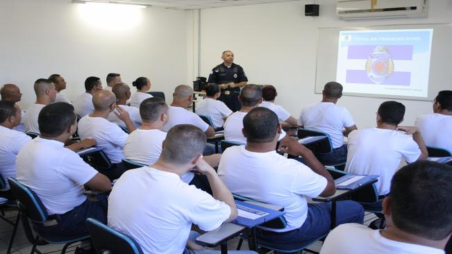 Centro Regional de Formação inicia primeiro curso de ingresso para novos GCMs