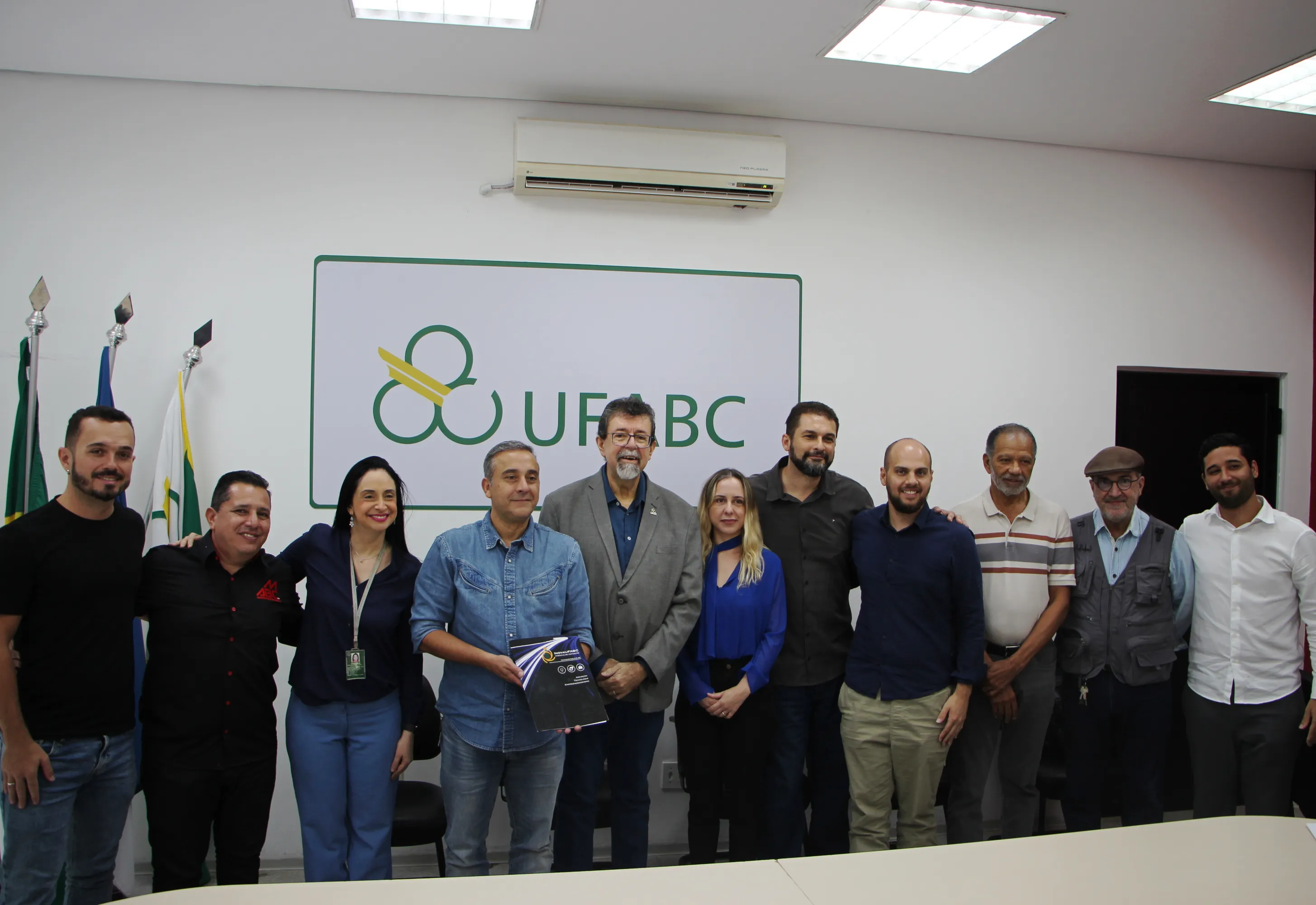 Consórcio ABC e UFABC firmam parceria para projeto de reconversão industrial