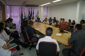 Reunião técnica discute regularização fundiária em áreas de mananciais