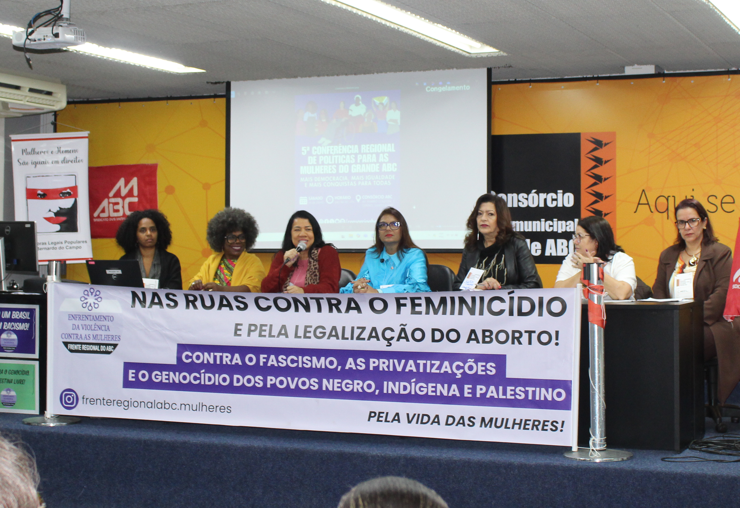 Conferência regional debate políticas públicas para as mulheres do Grande ABC