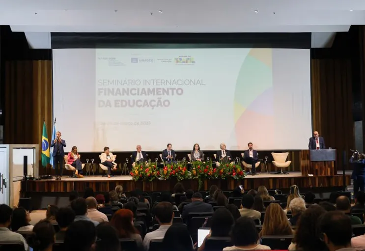 Consórcio ABC participa de Seminário Internacional sobre Financiamento da Educação
